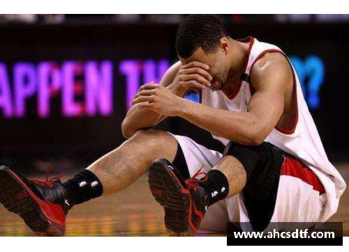 NBA激烈身体对抗：赛场上的肌肉碰撞
